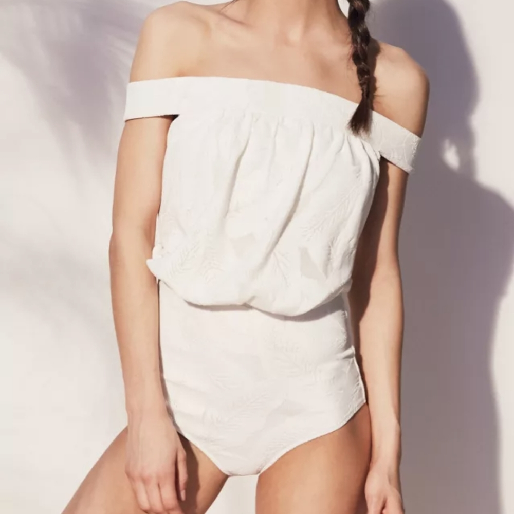 NWT shimmering GOLD Beach Riot Sunset One Piece